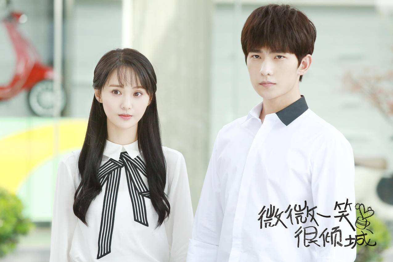 球球大作战低价代刷网 - 抖音直播间挂假人200人 网红