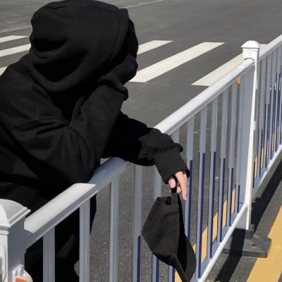 嘻唰唰自助下单平台 - qq刷赞 微博