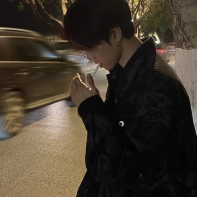 快手刷置顶业务网站 - 刷赞网址梓豪代刷网-抖音100元钱有多少粉丝